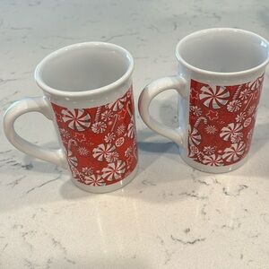 Set of Royal Norfolk peppermint mugs